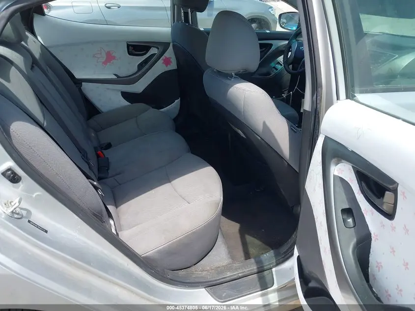 2013 HYUNDAI ELANTRA GLS