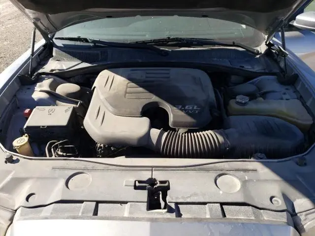 2013 DODGE CHARGER SE  