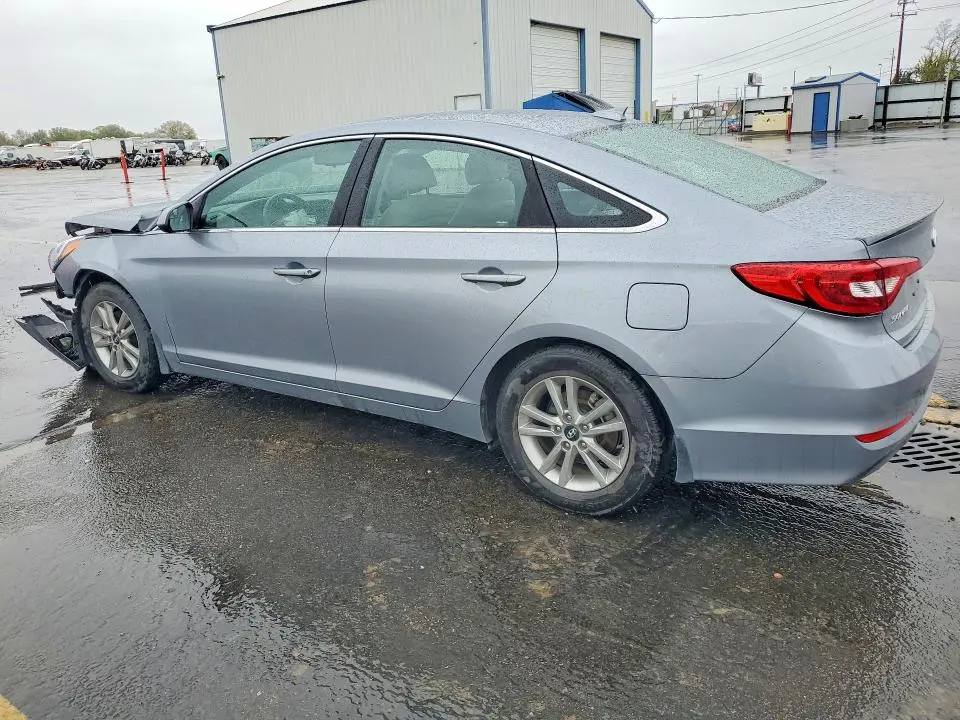 2017 HYUNDAI SONATA SE  