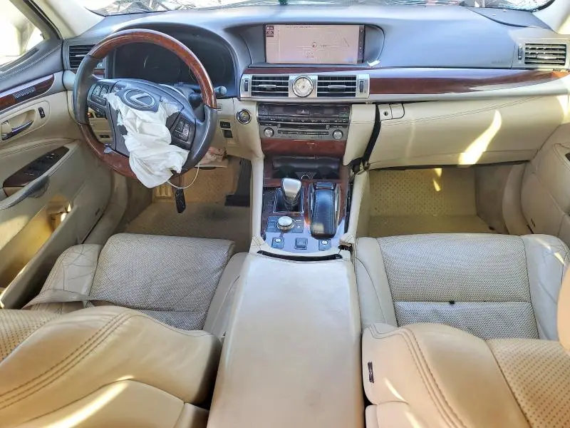 2017 LEXUS LS 460  