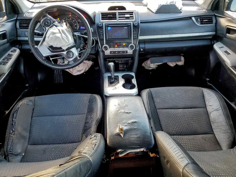 2014 TOYOTA CAMRY SE  