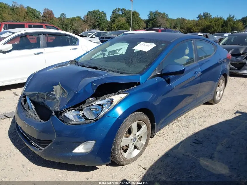 2013 HYUNDAI ELANTRA GLS