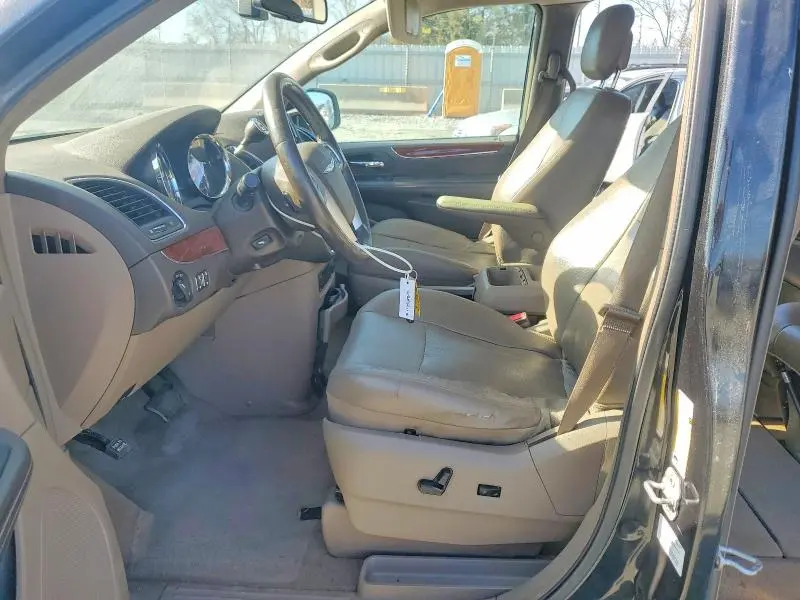 2012 CHRYSLER TOWN & COUNTRY TOURING L  