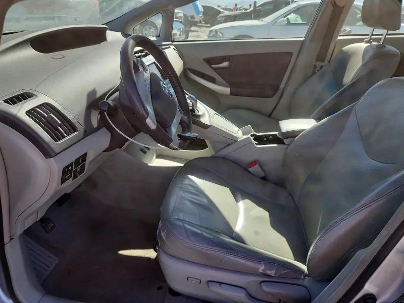 2010 TOYOTA PRIUS IV  