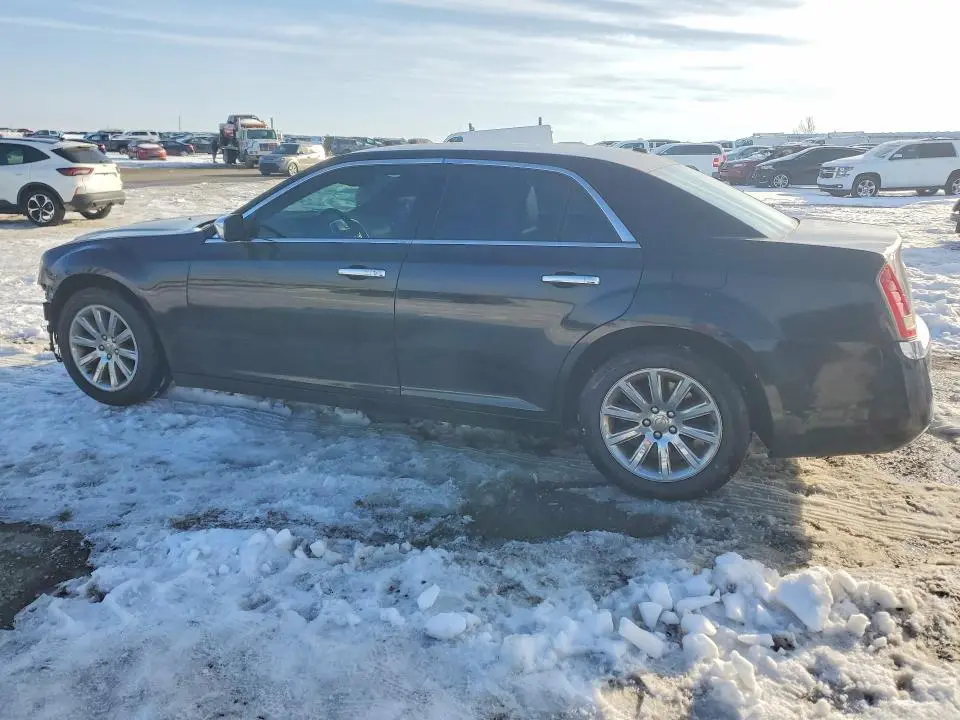 2011 CHRYSLER 300 LIMITED  