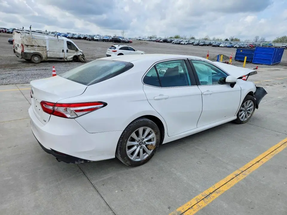 2019 TOYOTA CAMRY LE  