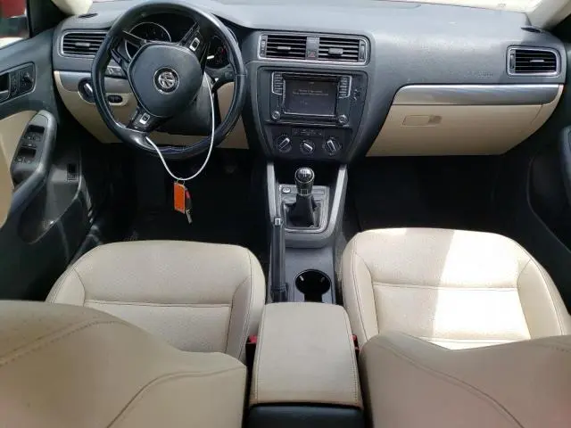 2017 VOLKSWAGEN JETTA SE  