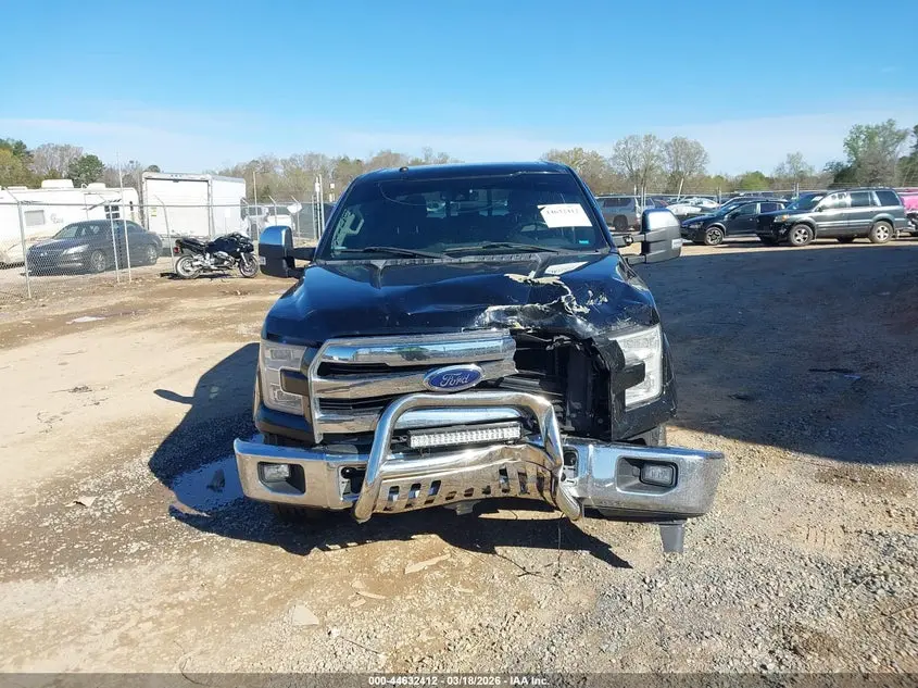 2017 FORD F-150 LARIAT