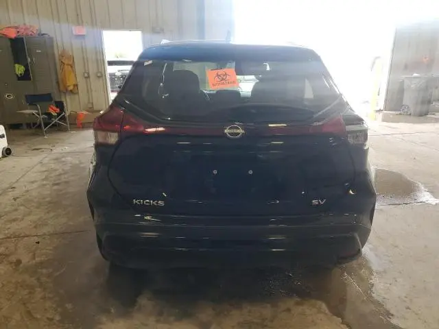 2023 NISSAN KICKS SV  