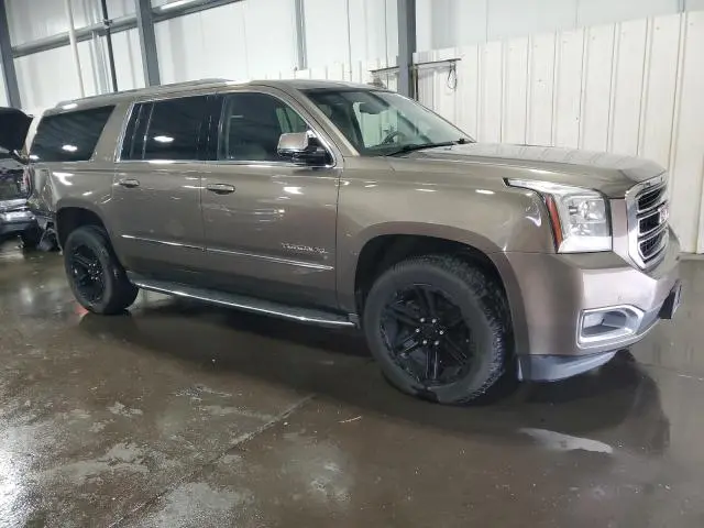 2016 GMC YUKON XL K1500 SLE