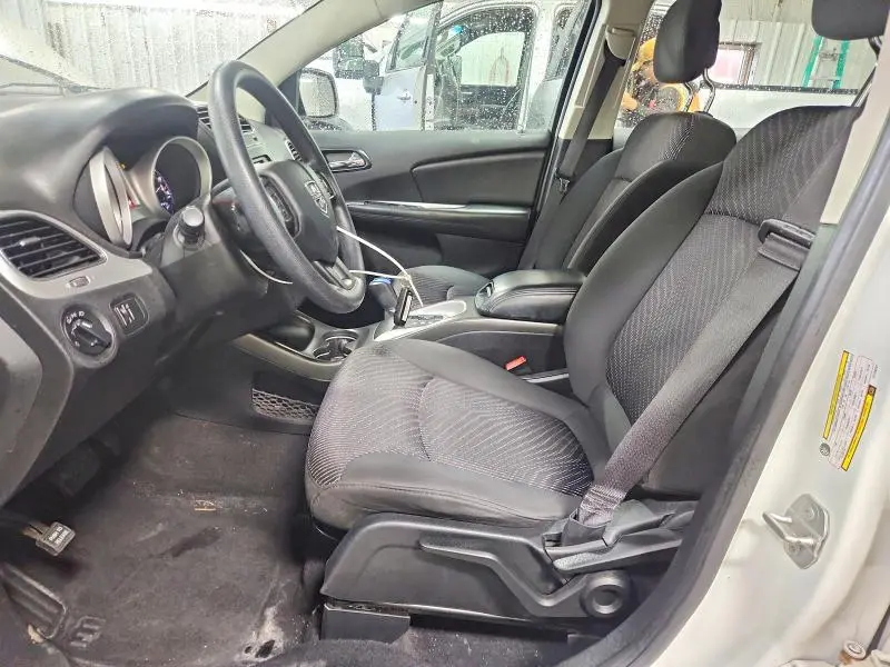 2015 DODGE JOURNEY SE  