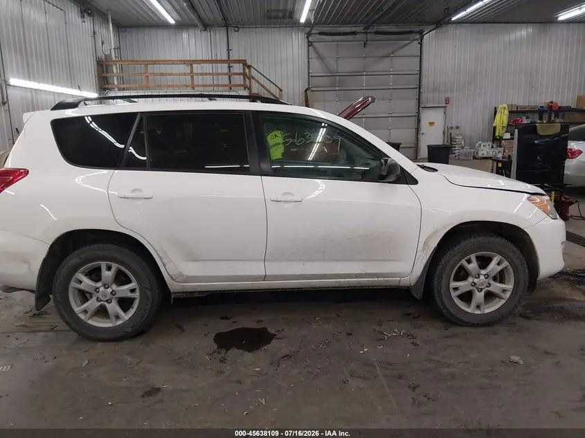 2012 TOYOTA RAV4  