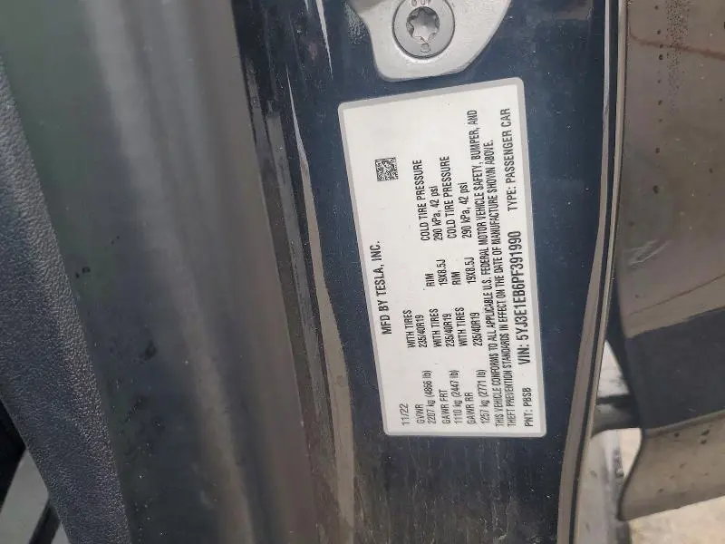 2023 TESLA MODEL 3   