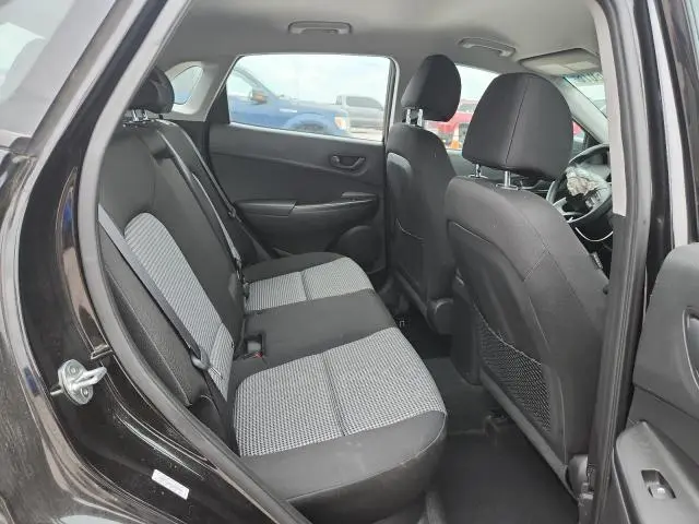 2020 HYUNDAI KONA SE  