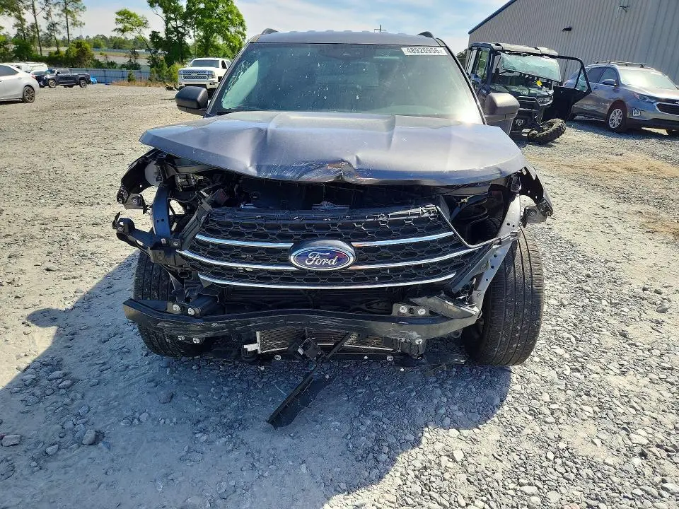 2022 FORD EXPLORER XLT  