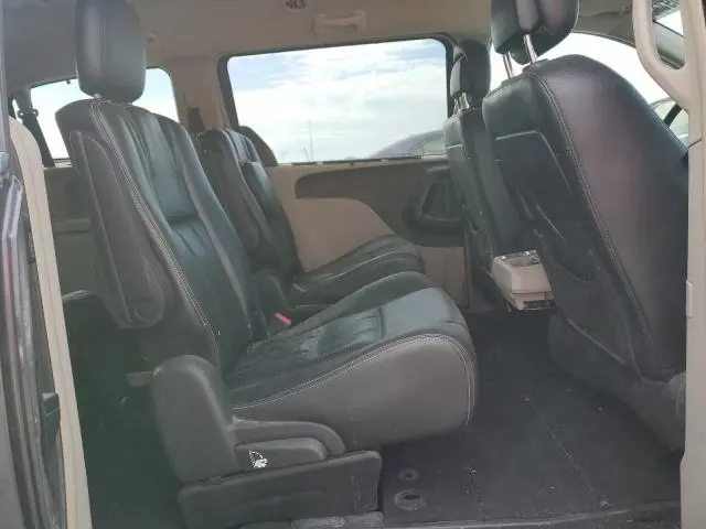 2013 CHRYSLER TOWN & COUNTRY TOURING L  