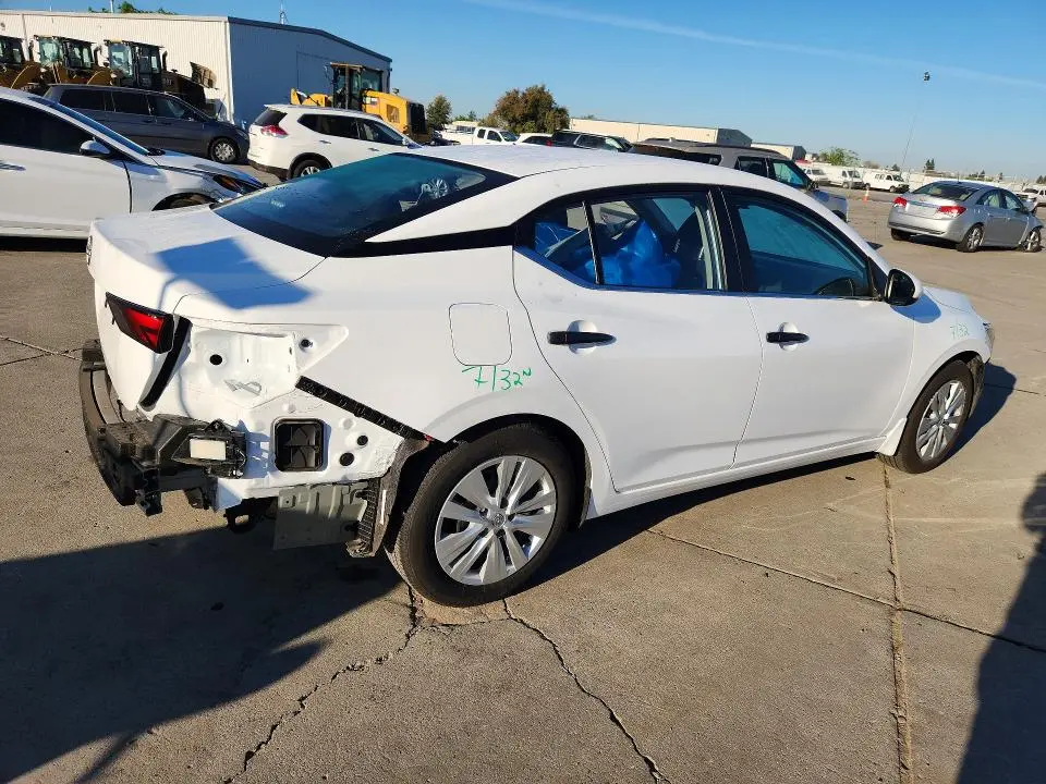 2025 NISSAN SENTRA S  