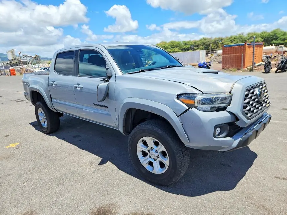 2021 TOYOTA TACOMA SR5 V6  