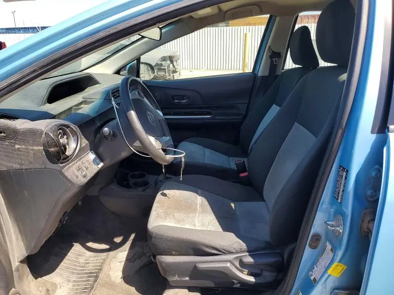 2015 TOYOTA PRIUS C TWO  