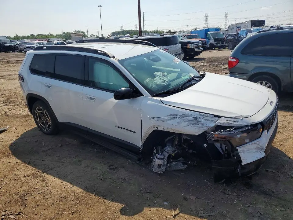 2026 JEEP CHEROKEE LAREDO  