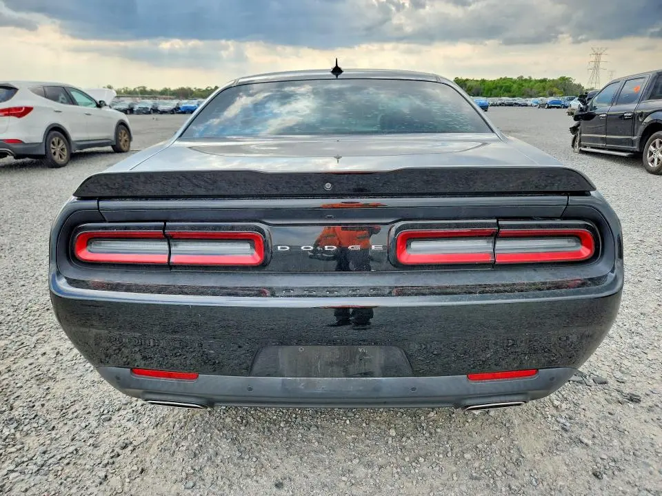 2019 DODGE CHALLENGER SXT  