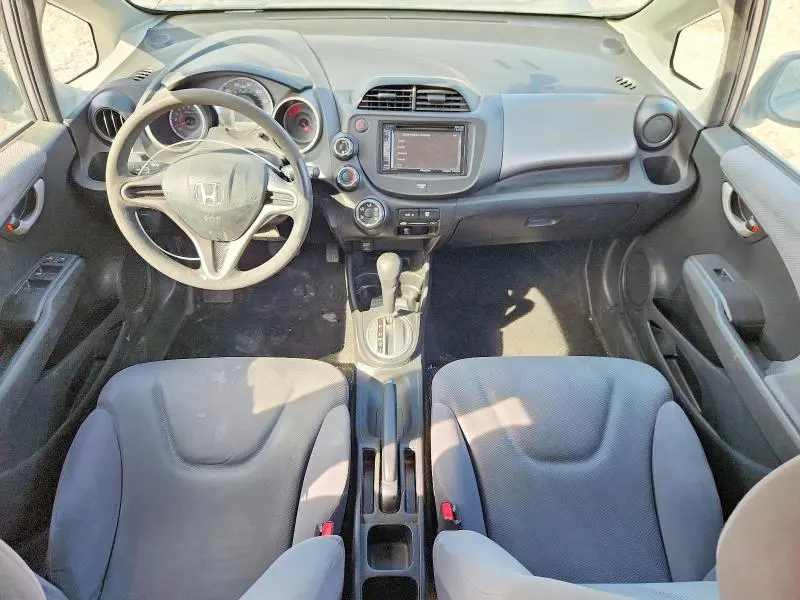 2010 HONDA FIT   
