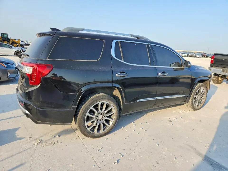 2021 GMC ACADIA DENALI  