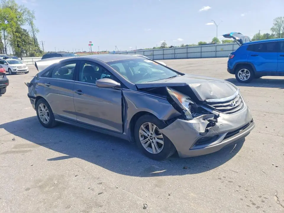 2012 HYUNDAI SONATA GLS  