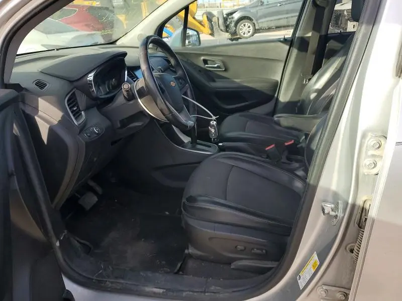 2017 CHEVROLET TRAX 1LT  