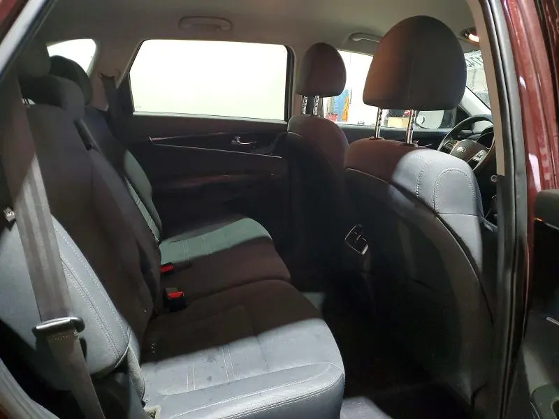 2020 KIA SORENTO LX V6  