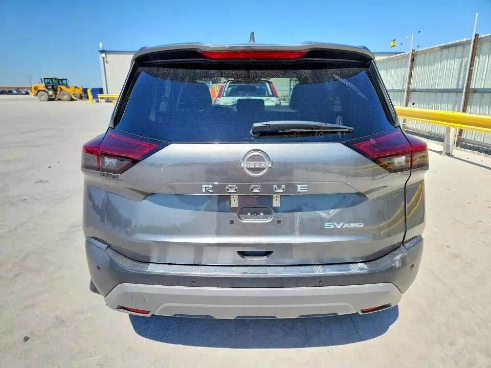 2022 NISSAN ROGUE SV  