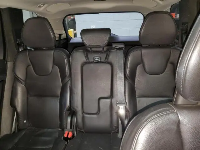 2018 VOLVO XC90 T5  
