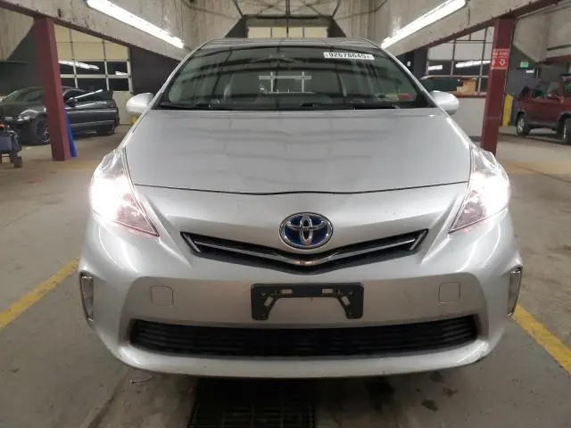 2012 TOYOTA PRIUS V   