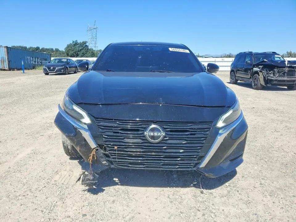 2023 NISSAN ALTIMA SL  