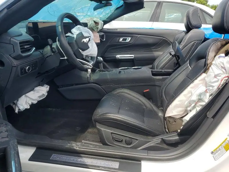 2025 FORD MUSTANG   