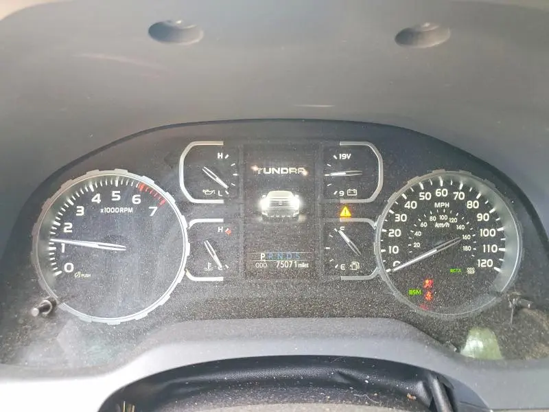 2021 TOYOTA TUNDRA SR5  