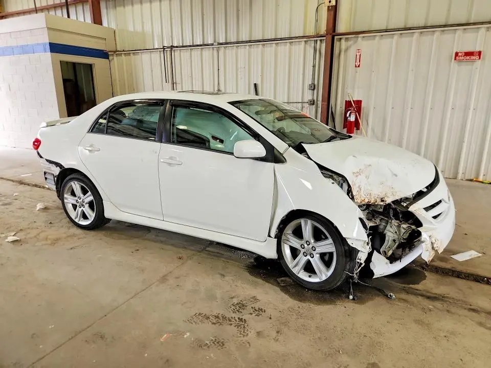 2013 TOYOTA COROLLA S  