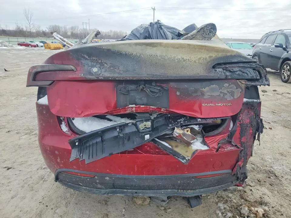 2024 TESLA MODEL 3   