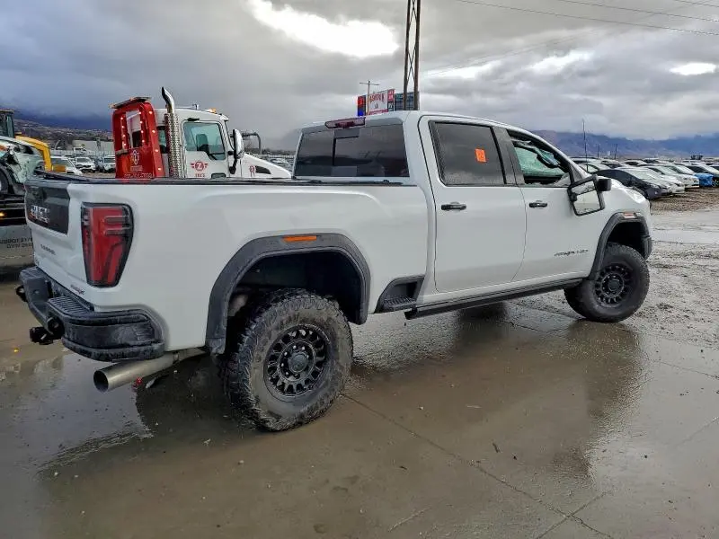 2025 GMC SIERRA K2500 AT4X  