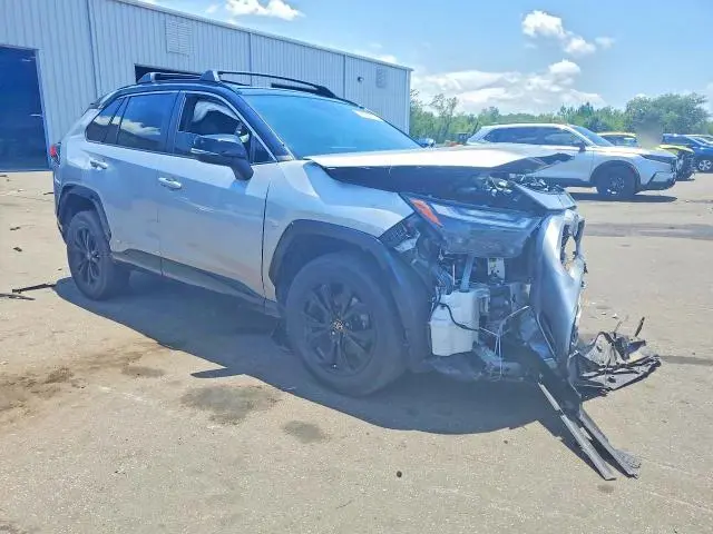 2022 TOYOTA RAV4 XSE  