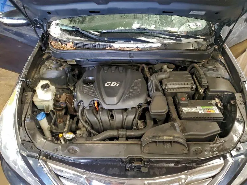 2013 HYUNDAI SONATA SE  