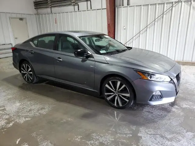 2020 NISSAN ALTIMA SR  