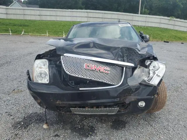 2013 GMC YUKON DENALI