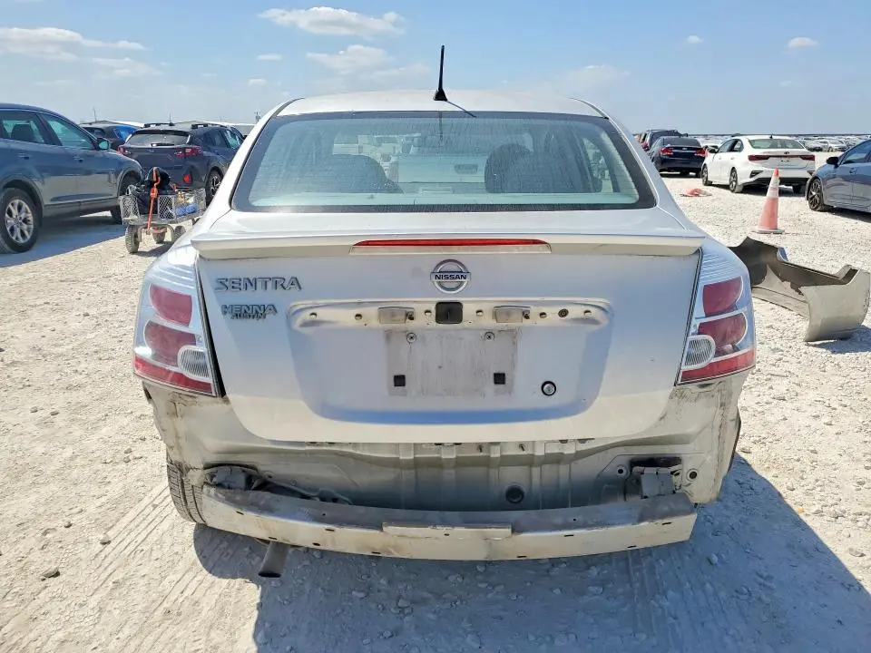 2011 NISSAN SENTRA 2.0  