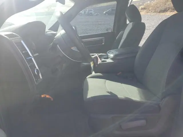 2021 RAM 1500 CLASSIC SLT  