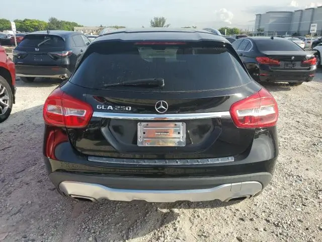 2019 MERCEDES-BENZ GLA 250  