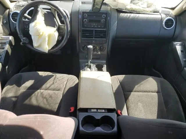 2010 FORD EXPLORER XLT  