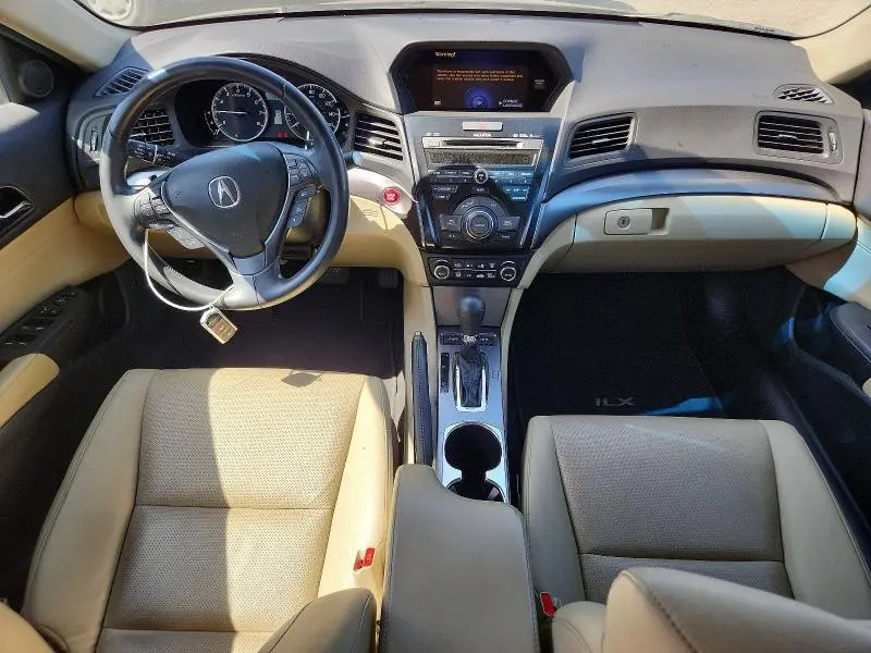 2013 ACURA ILX 20 TECH  