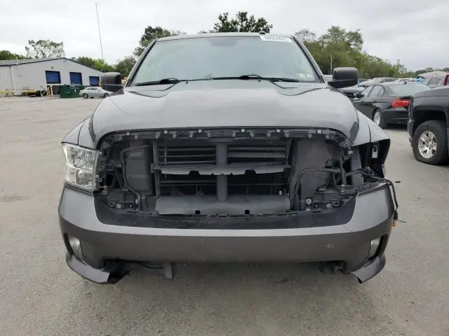 2016 RAM 1500 ST