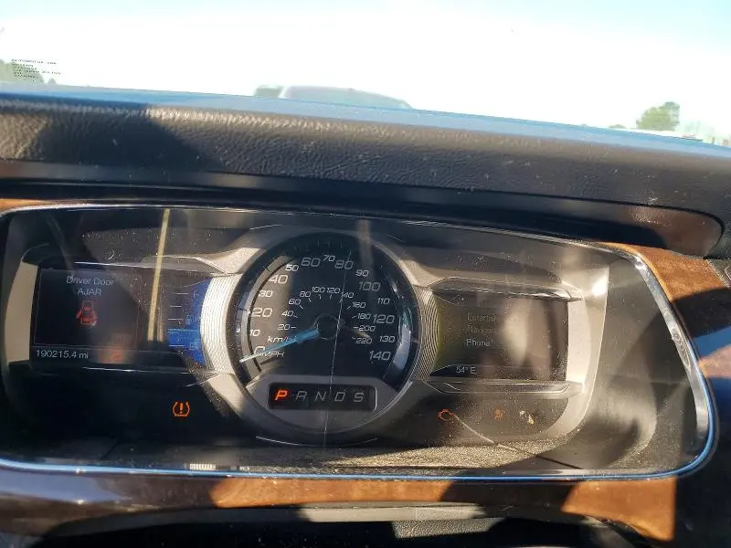 2015 FORD TAURUS LIMITED  